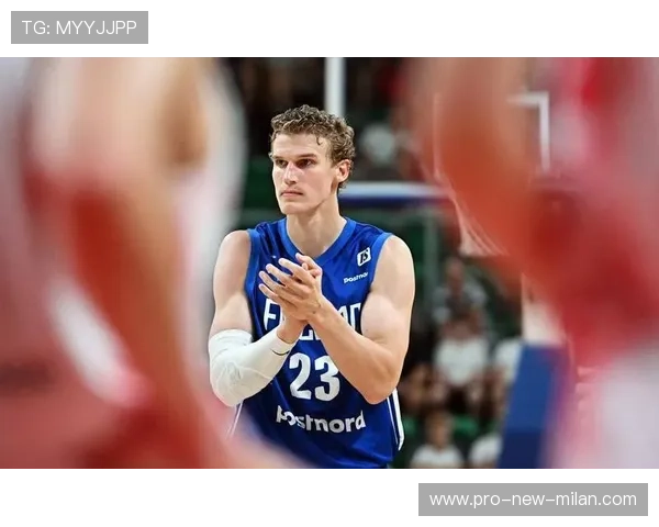 爵士双星难救主!马尔卡宁+乔治合砍仍饮恨